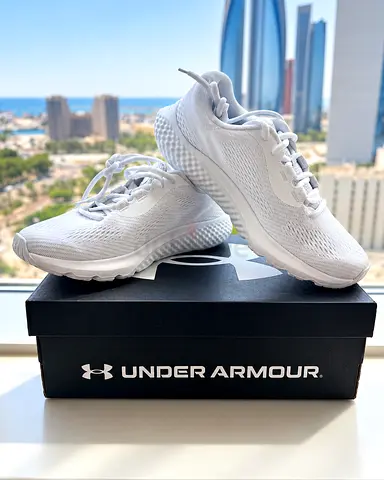 Brand New Original Under Armour Women’s Running Shoes ✨