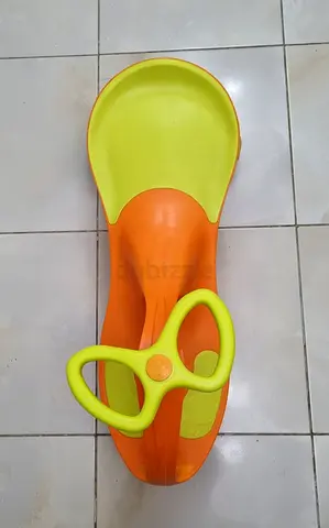 Swing Car Ride-On Vehicle