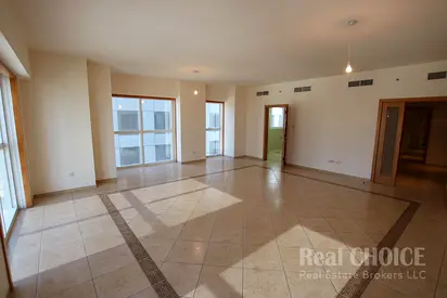Near To Metro | Low Floor| Family Building