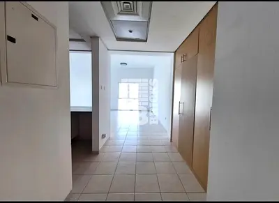 Ready to Move in | Near Metro | Good Location