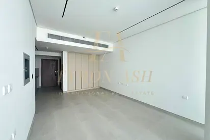 Large Studio | Huge Terrace | Canal view