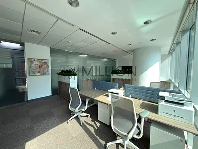 Furnished Office | High-Floor City View | Vacant