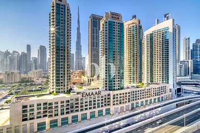 Burj Khalifa View | 1BR | Furnished| Vacant