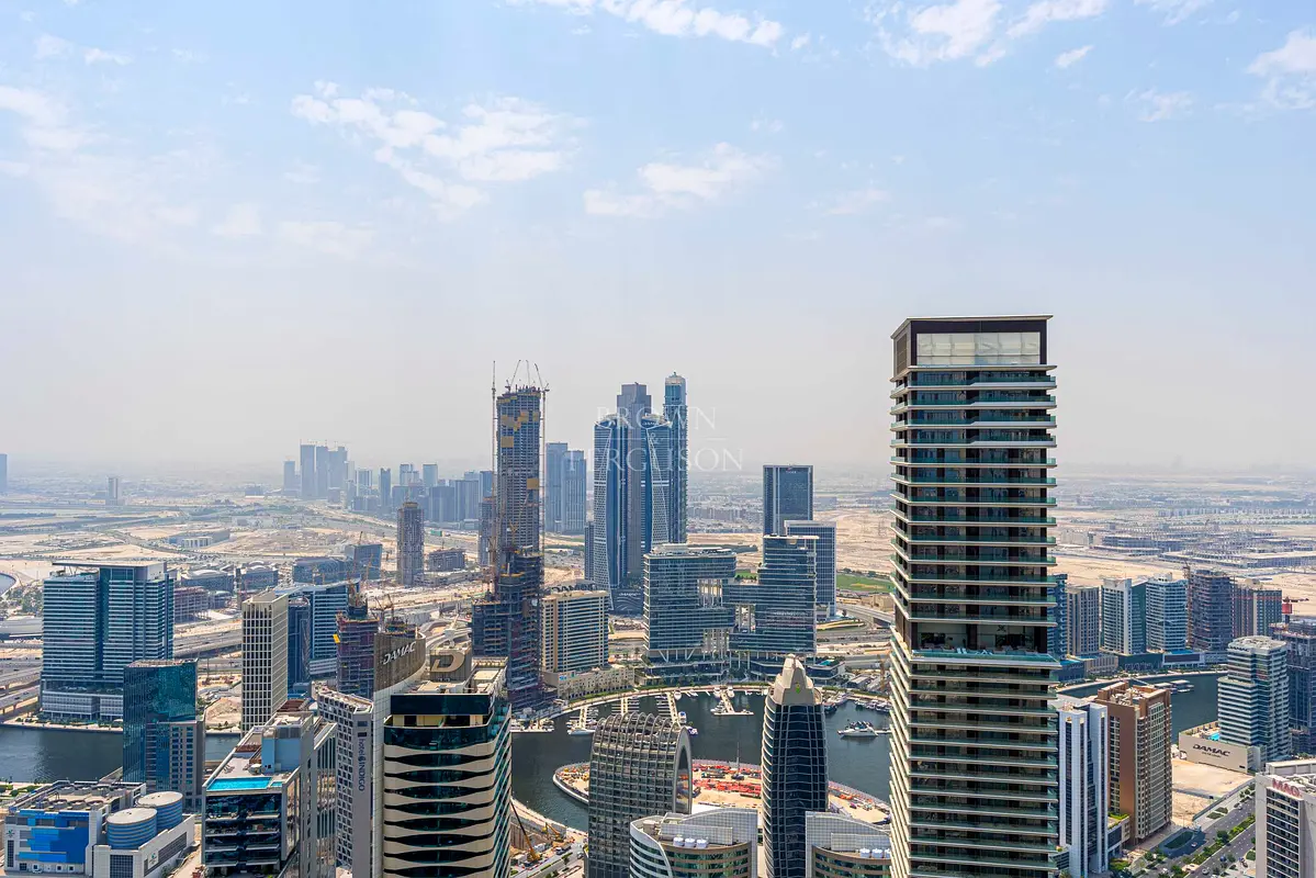 Very High Floor | Available Now | Canal View
