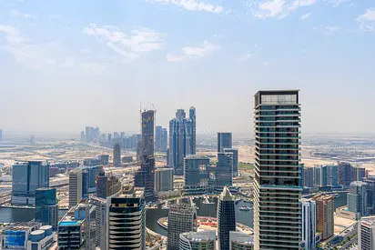 Very High Floor | Available Now | Canal View