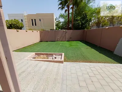 4BEDROOM villa available now corner unit