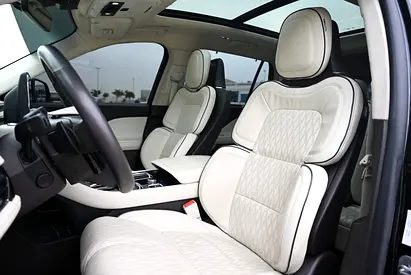 صورة 12 لـ 2023 Lincoln AVIATOR