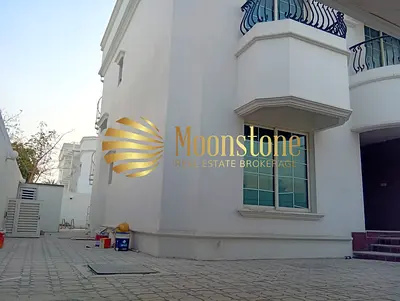 RESIDENTIAL VILLA WITH PRIVATE POOL AND MAIDS ROOM SUPER PRIME LOCATION