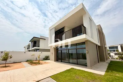 Independent Villa | Best Price | Landscaped