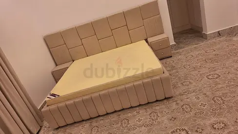 Selling high quality bed with side table and with mattress brand new