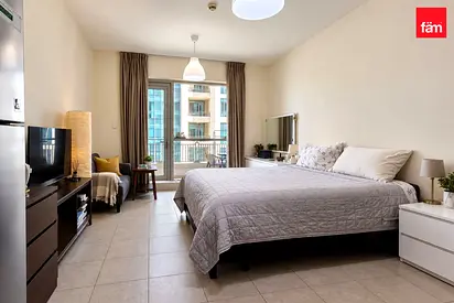 Fully Furnished | Spacious Studio | Prime Downtown