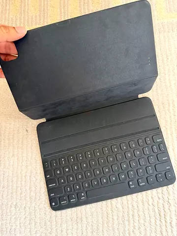 Genuine Apple Smart Keyboard Folio for iPad Air 4th Gen