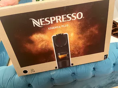 Nespresso Essenza plus