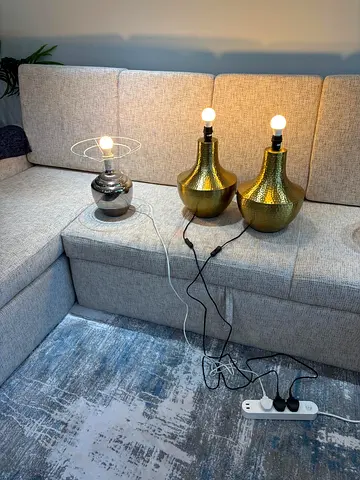 Lamp base