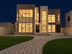 MODERN DESIGN | LIKE NEW | 5 BEDS PLUS MAID VILLA