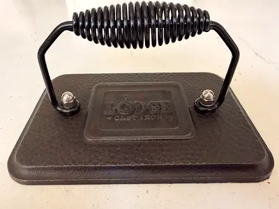 Lodge Cast Iron Rectangular Grill Press / Bacon Press (LGP3)