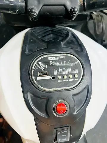Portable digital audio player module with USB and controls (scooter head unit)
