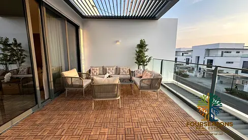 Exclusive 5 Bedroom + Maid Beachfront Villa at Ajmal Makkan