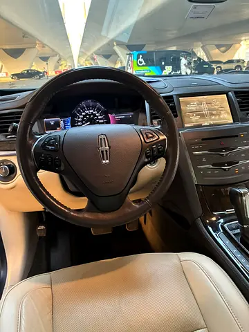 صورة 14 لـ 2014 Lincoln MKS
