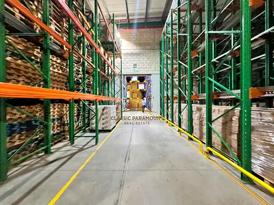 VACANT l WEARHOUSE l SPACIOUS l DIP 1