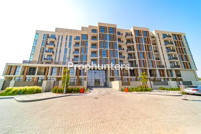 Motivated Seller | Spacious 1 Bedroom | Exclusive