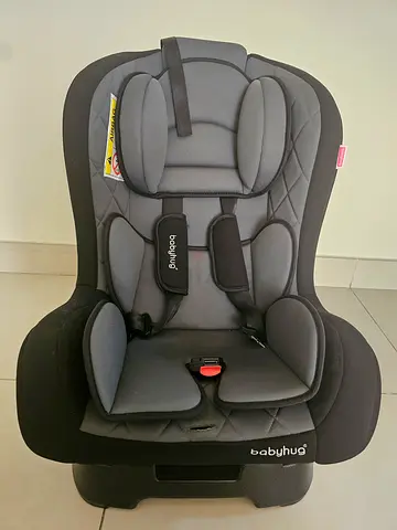 Babyhug Infant plus toddler Car Seat - Good Condition, Gray/Black