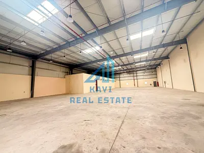 Brand new warehouse and good location