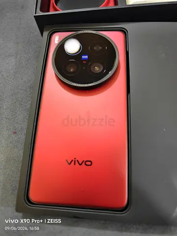 Vivo X200 ultra 512GB Red - Excellent Condition with Box