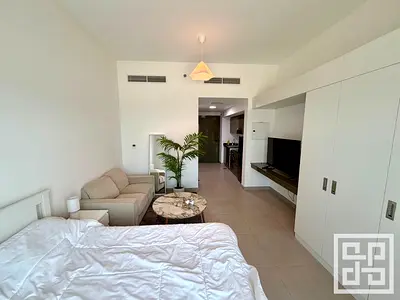 Fully Furnished | High Floor | Skyline View
