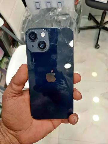 iPhone 13