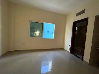 Spacious studio flat available central ac end gas family building with sprite kitchen landfree parking only 17k in Mujarah