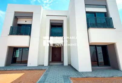 Ready to Move | Expansive Home | Stylish Living