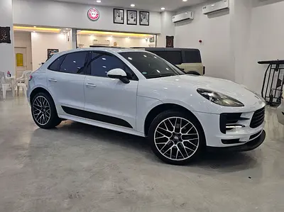 2021 Porsche Macan GCC Specs - Well Maintained