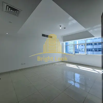 🏡 Spacious 2BHK Apartment with Balcony | Al Falah Street