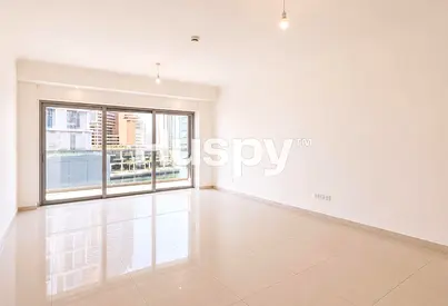 Vacant | Low Floor | Partial Marina View