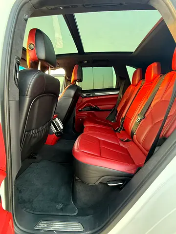 2014 Porsche CAYENNE 照片 9