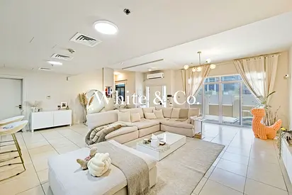 2 Parking Spaces | Duplex | Large Layout