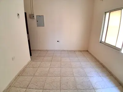 Lavish 1bhk full family building in muwailah sharjah with balcony 29k