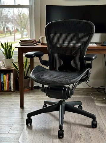 Hermanmiller aeron office chair for sale
