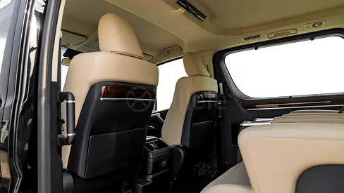 صورة 7 لـ 2026 Toyota GRANVIA