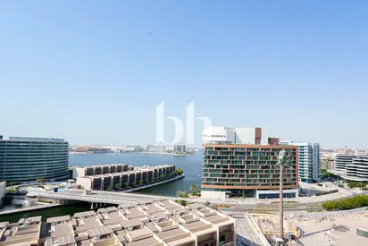 Sea Views | High Floor | Beach Access