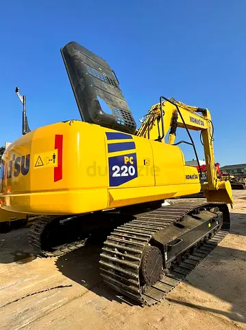 Komatsu PC220 Excavator | 2017 Model | Like New | Ras Al Khaimah