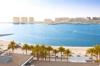 Vacant | Nice Sea View | Mid Level | Big Layout