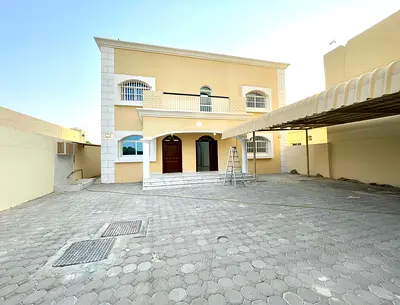 Tawtheeq Contract, Spacious 5 Bedrooms Vila For Rent in Al Shamkha