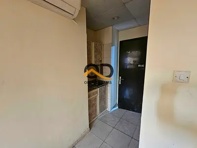 CLOSE TO SAFARI MALL FAMILY BUILDING STUDIO ONLY 16K SEPLAT AC PARIM LOCATION MUWAILIAH AREA SHARJAH