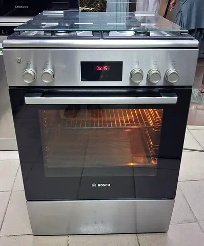 Bosch New model 4 Burner Full Gas Cooker. 60Cm.
