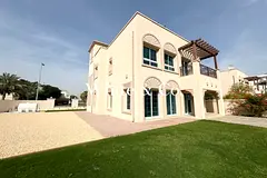 Corner Plot | Spacious | Appliances Inc