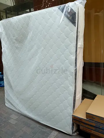 Brand New king Top Memory foam Spring Mattress Available