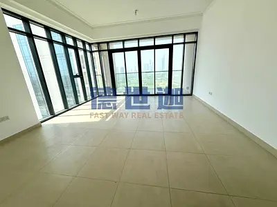 Golf Course View | Bright | Corner unit | Vacant
