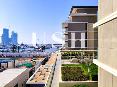 Free 1 Month | Closed Kitchen | Marina View